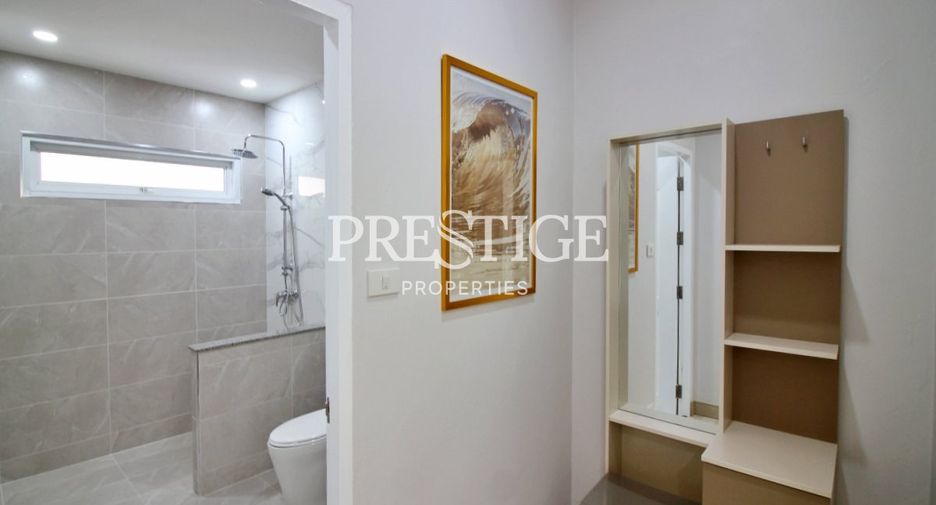 For rent 4 bedrooms house in Bang Lamung, Chonburi