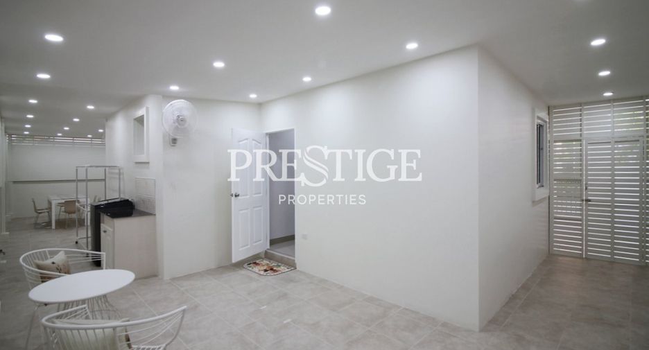 For rent 4 bedrooms house in Bang Lamung, Chonburi