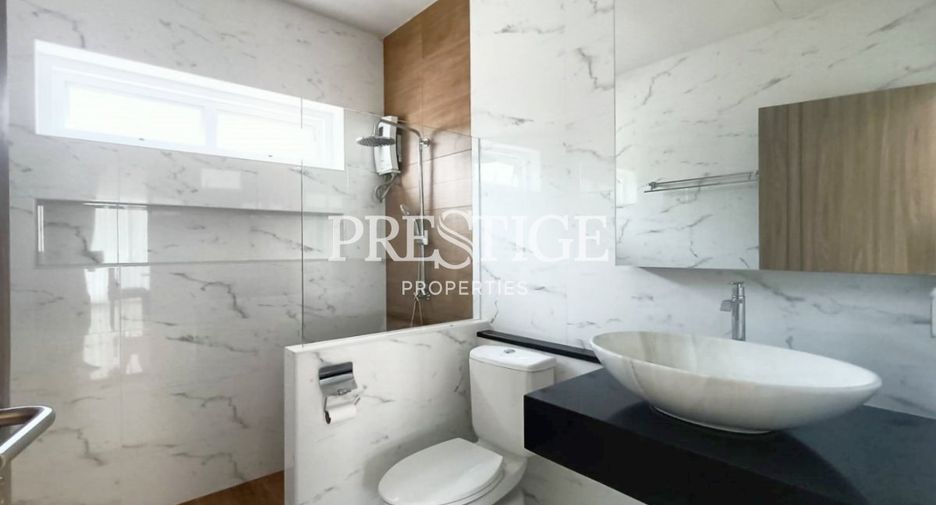 For rent 3 bedrooms house in Huay Yai, Pattaya