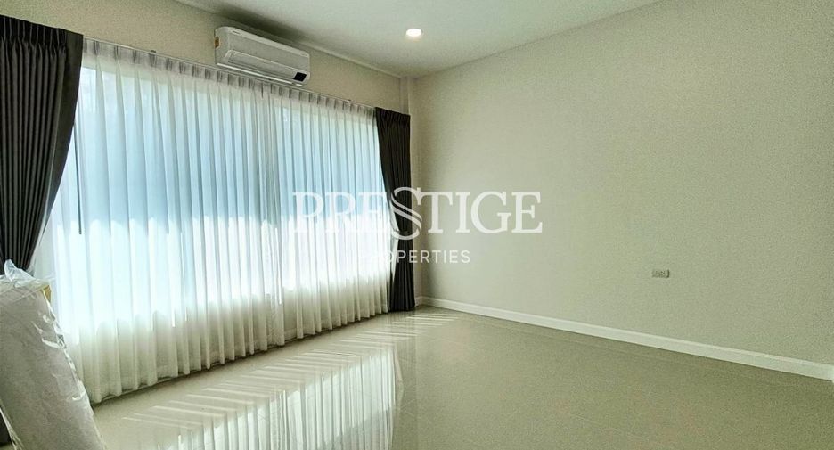 For rent 3 bedrooms house in Huay Yai, Pattaya