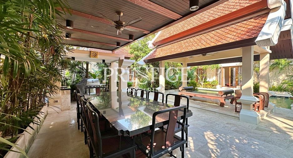 À louer 3 chambres maison à Na Jomtien, Pattaya