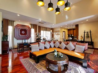 Haus zur Miete mit 3 Zimmer in Na Jomtien, Pattaya