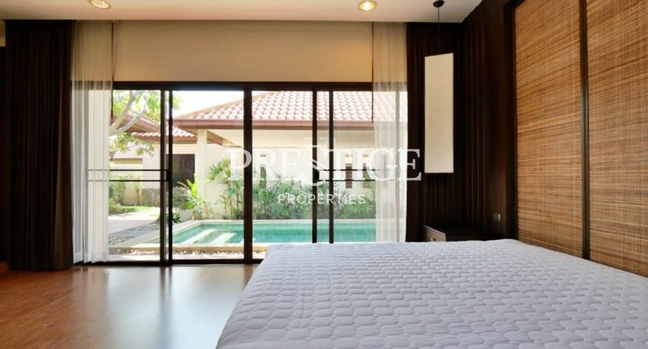 Casa en alquiler de 3 habitaciones en Huay Yai, Pattaya