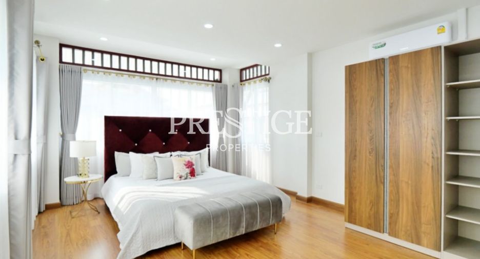 For rent 4 bedrooms house in Bang Lamung, Chonburi