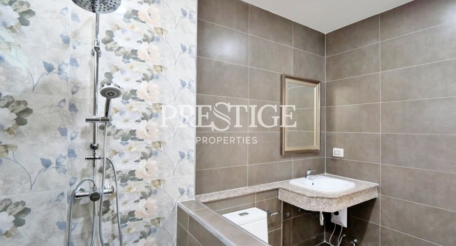 For rent 4 bedrooms house in Bang Lamung, Chonburi