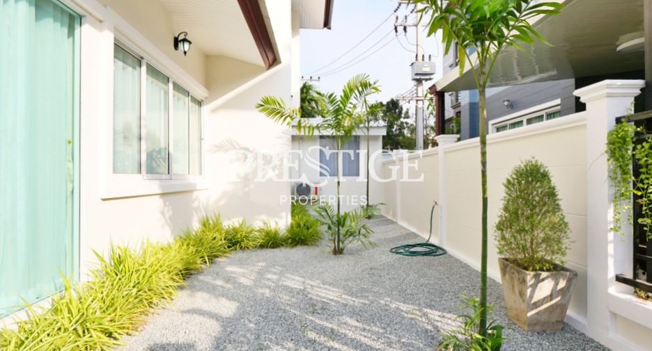 For rent 4 bedrooms house in Bang Lamung, Chonburi