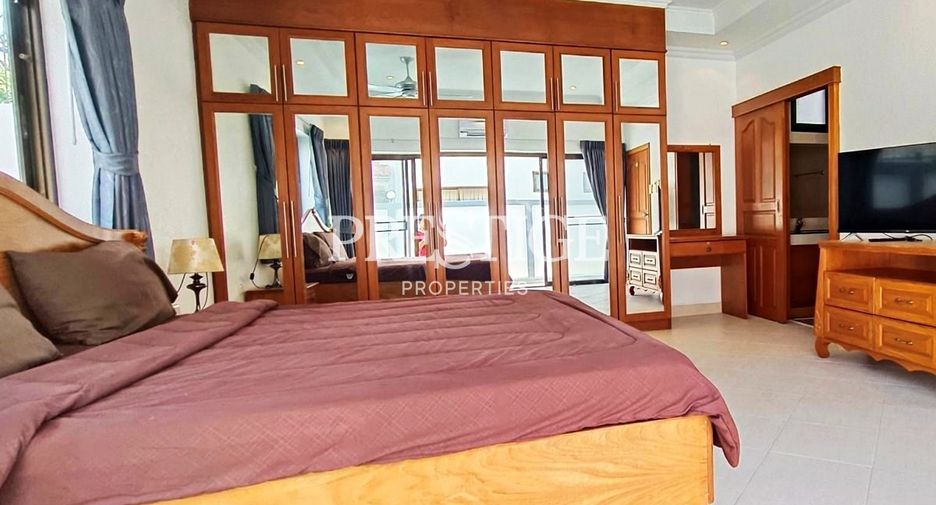 For sale and for rent 3 bedrooms house in Jomtien, Pattaya