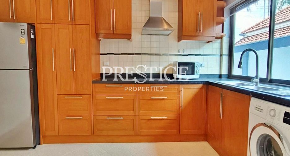 For rent 3 bedrooms house in Jomtien, Pattaya