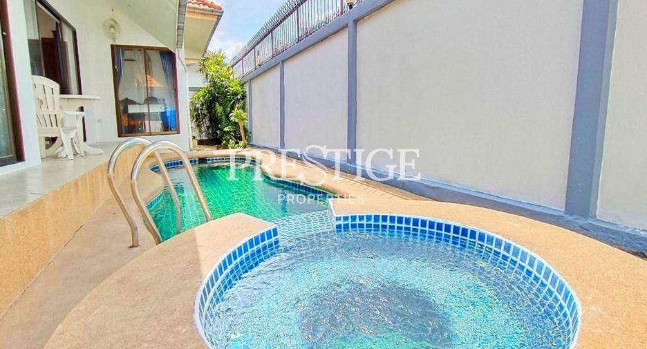 For rent 3 bedrooms house in Jomtien, Pattaya