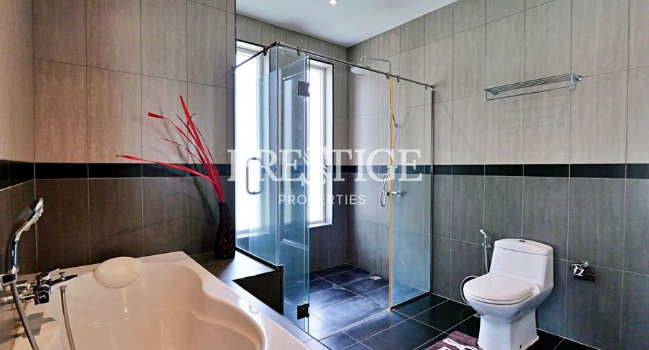 For rent 4 bedrooms house in Bang Lamung, Chonburi