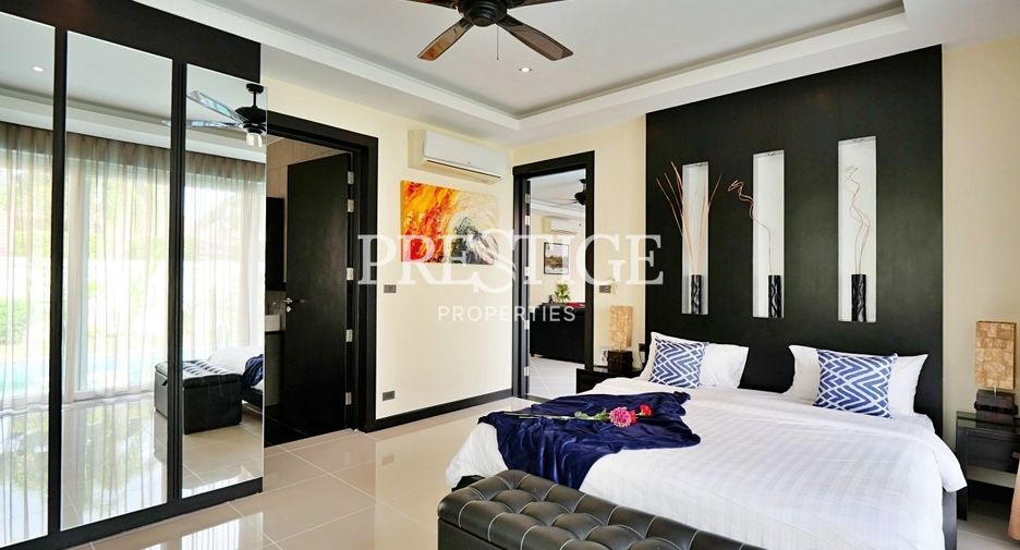 For rent 4 bedrooms house in Bang Lamung, Chonburi