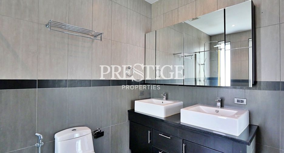 For rent 4 bedrooms house in Bang Lamung, Chonburi