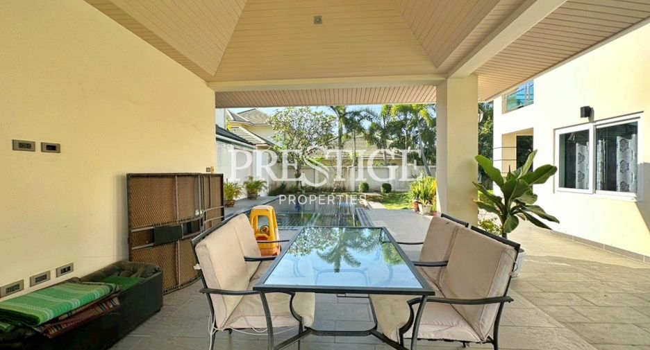 For rent 4 bedrooms house in Bang Lamung, Chonburi
