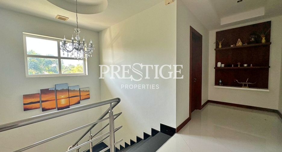 For rent 4 bedrooms house in Bang Lamung, Chonburi
