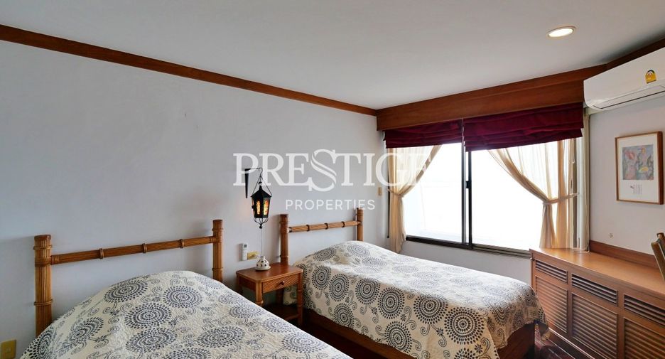 For rent 3 bedrooms condo in Na Jomtien, Pattaya