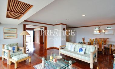 For rent 3 bedrooms condo in Na Jomtien, Pattaya