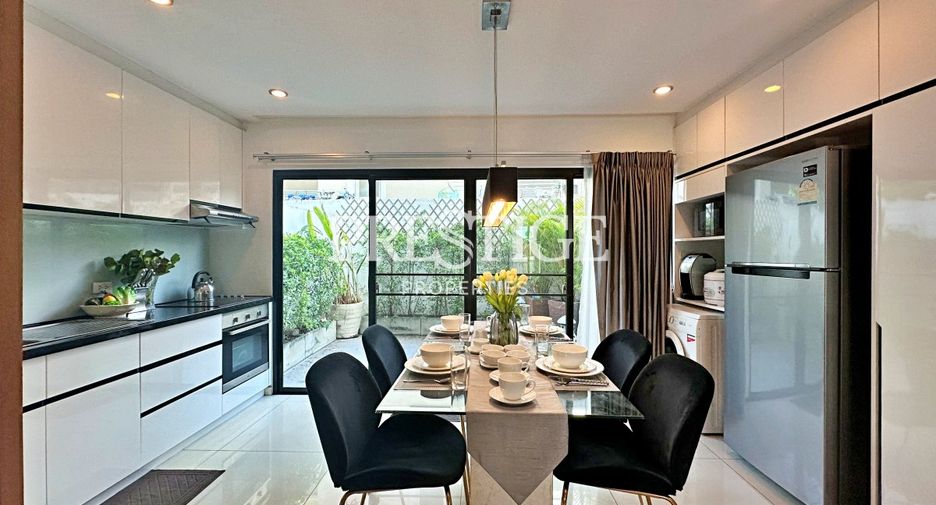 For rent 4 bedrooms house in Bang Lamung, Chonburi