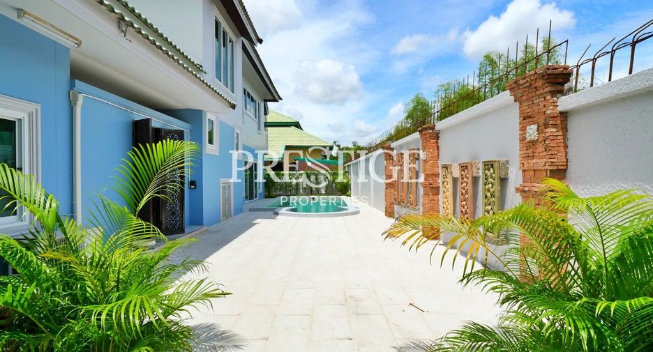 À louer 4 chambres maison à Bang Lamung, Chonburi