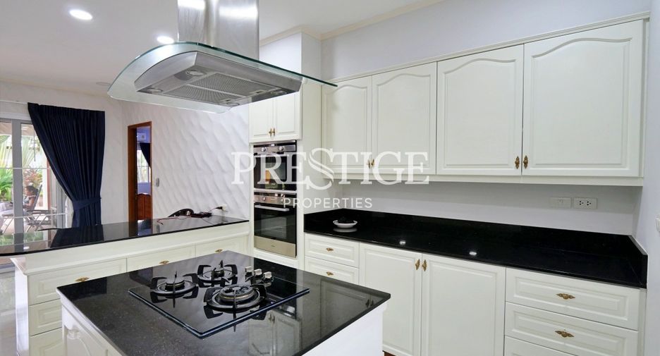 For rent 3 bedrooms house in Bang Lamung, Chonburi