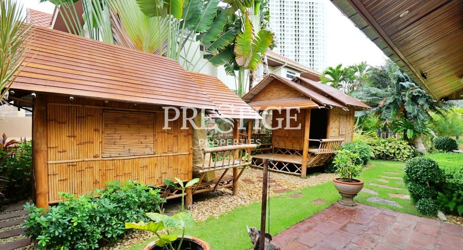 For rent 3 bedrooms house in Bang Lamung, Chonburi