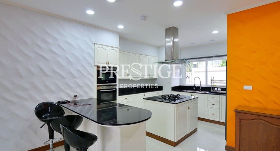For rent 3 bedrooms house in Bang Lamung, Chonburi