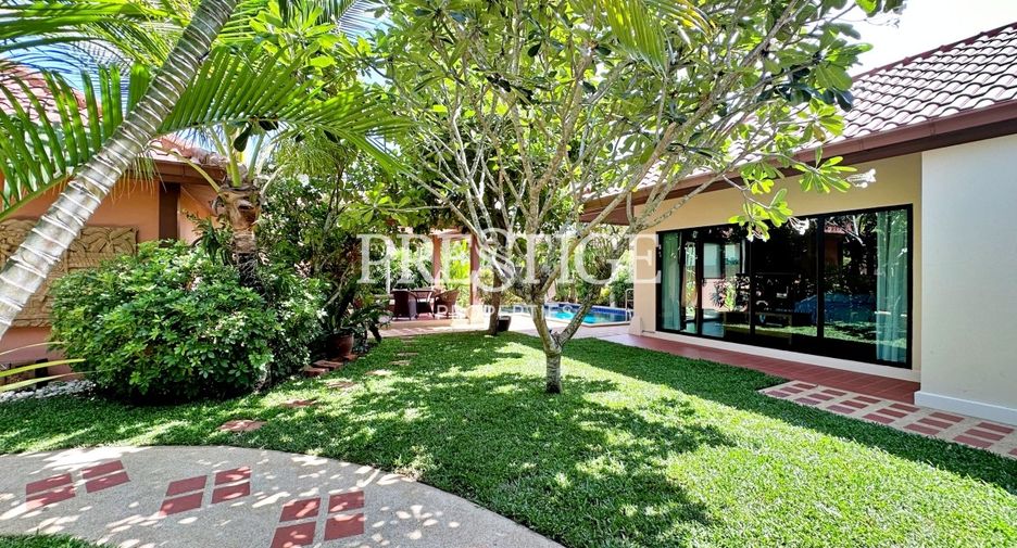 Casa en alquiler de 3 habitaciones en Huay Yai, Pattaya