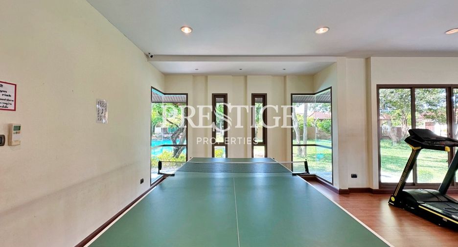 Casa en alquiler de 3 habitaciones en Huay Yai, Pattaya
