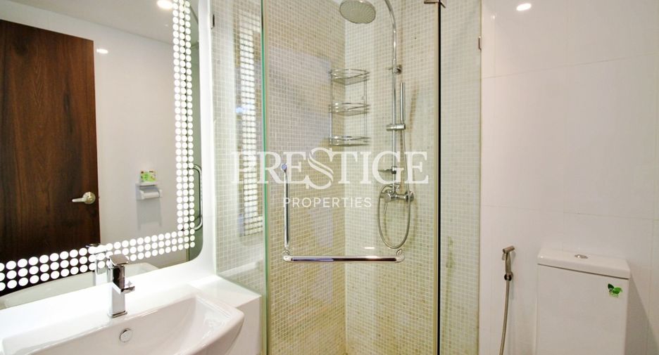 For rent 2 bedrooms condo in Bang Lamung, Chonburi