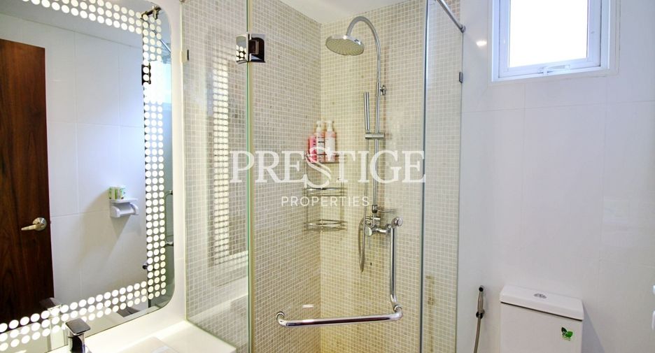 For rent 2 bedrooms condo in Bang Lamung, Chonburi