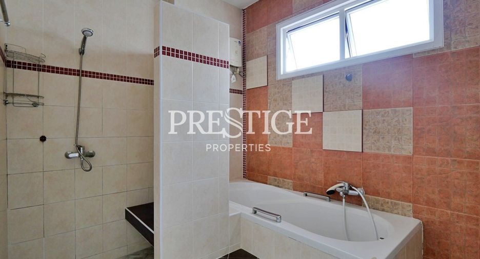 For rent 3 bedrooms house in Bang Lamung, Chonburi