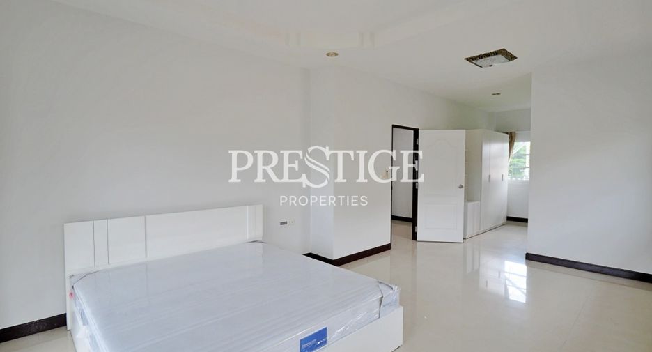 For rent 3 bedrooms house in Bang Lamung, Chonburi