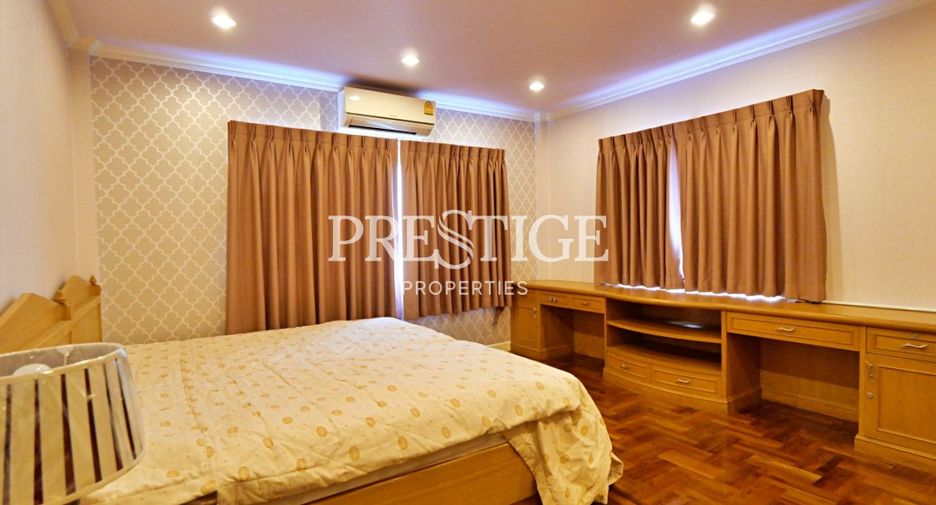 For rent 4 bedrooms house in Bang Lamung, Chonburi