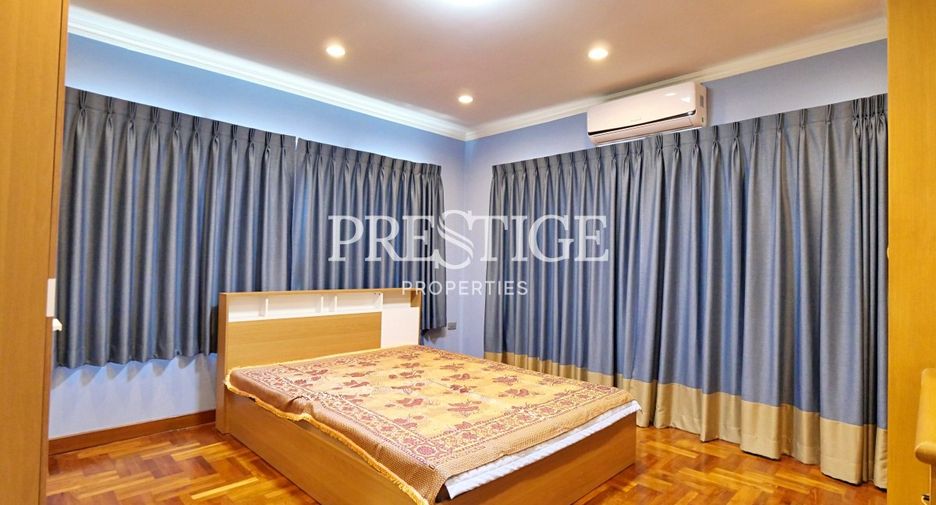 For rent 4 bedrooms house in Bang Lamung, Chonburi