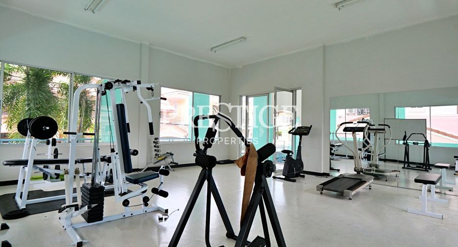 For rent 4 bedrooms house in Bang Lamung, Chonburi