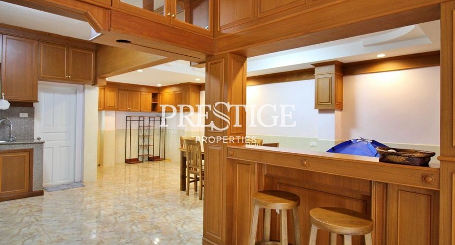 For rent 2 bedrooms house in Bang Lamung, Chonburi
