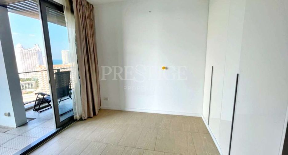 For rent 3 bedrooms condo in Bang Lamung, Chonburi