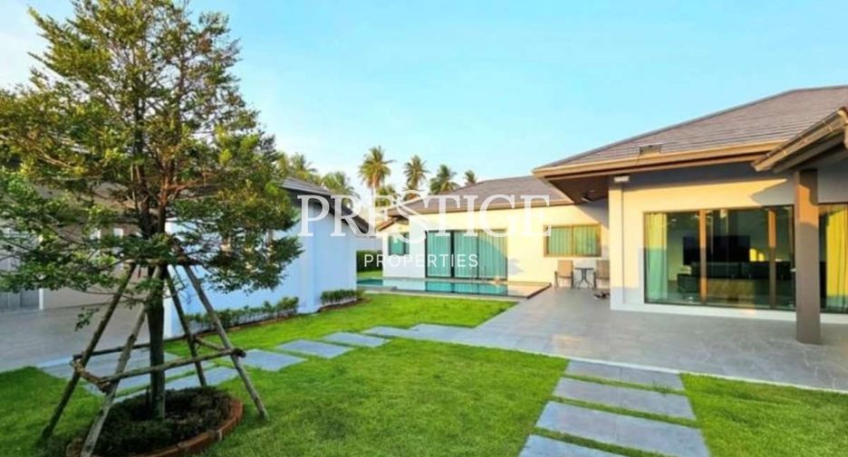 Casa en alquiler de 3 habitaciones en Huay Yai, Pattaya