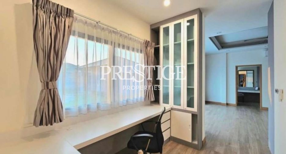 Casa en alquiler de 3 habitaciones en Huay Yai, Pattaya