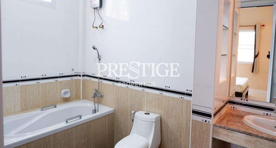 For rent 3 bedrooms house in Bang Lamung, Chonburi