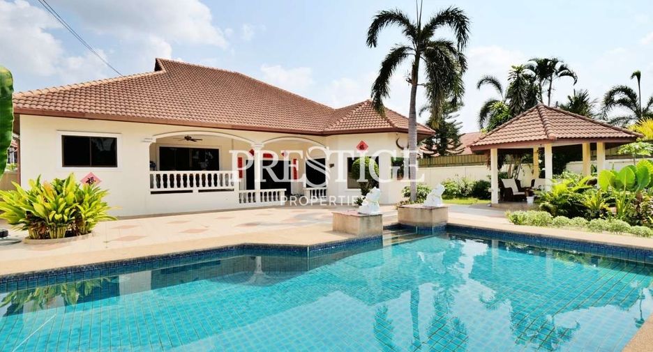 For rent 4 bedrooms house in Bang Lamung, Chonburi