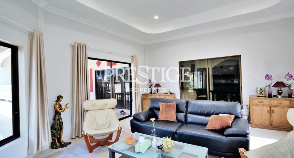 For rent 4 bedrooms house in Bang Lamung, Chonburi