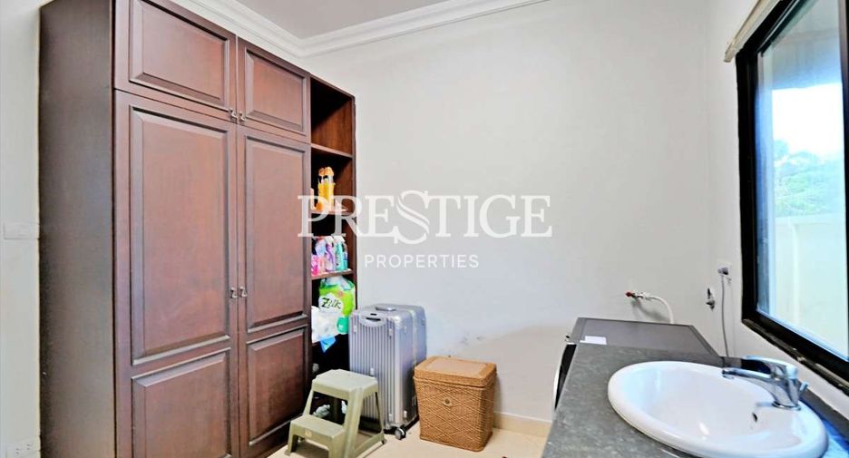 For rent 4 bedrooms house in Bang Lamung, Chonburi