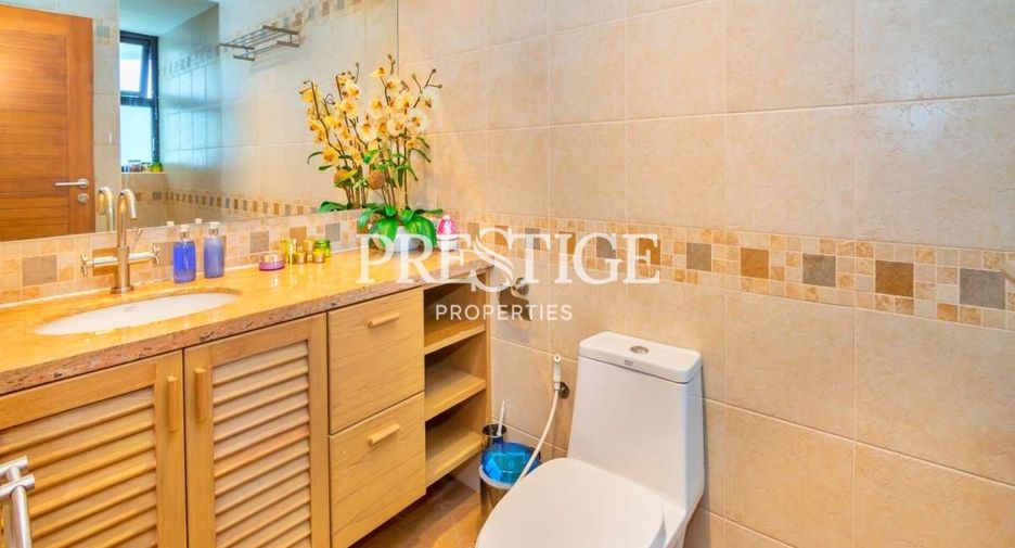 For rent 2 bedrooms condo in Bang Lamung, Chonburi