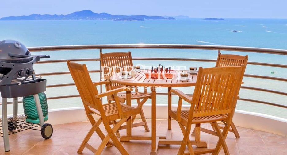 For rent 2 bedrooms condo in Bang Lamung, Chonburi