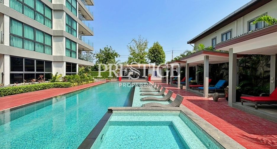 For rent 3 bedrooms condo in Jomtien, Pattaya