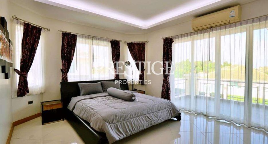 ให้เช่า 4 ห้องนอน บ้านเดี่ยว ใน บางละมุง, ชลบุรี