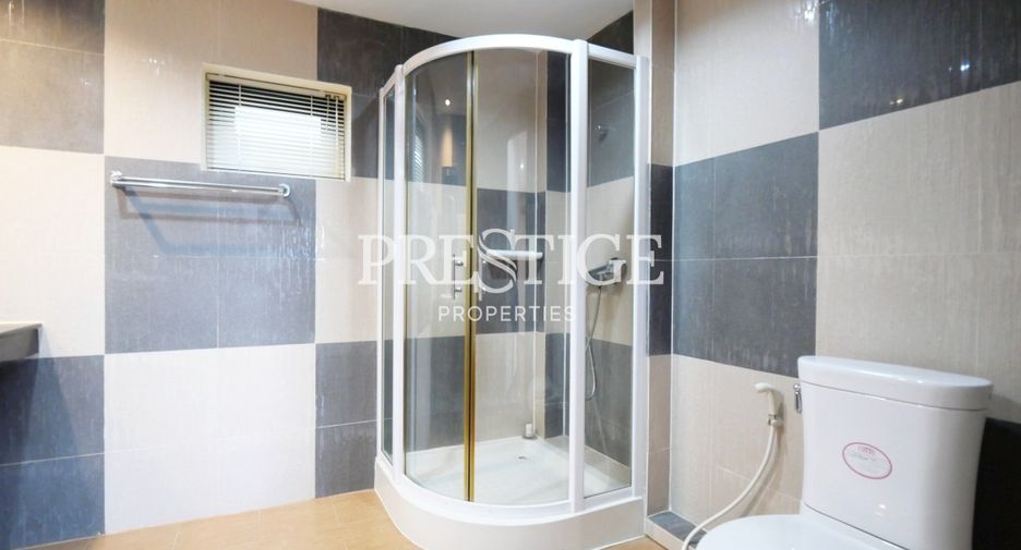 For rent 4 bedrooms house in Bang Lamung, Chonburi