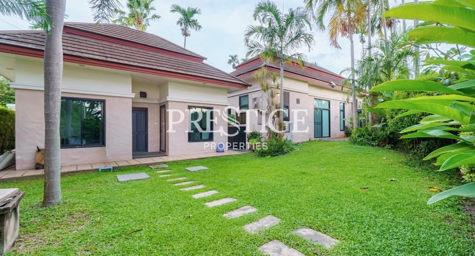For rent 5 bedrooms house in Bang Lamung, Chonburi