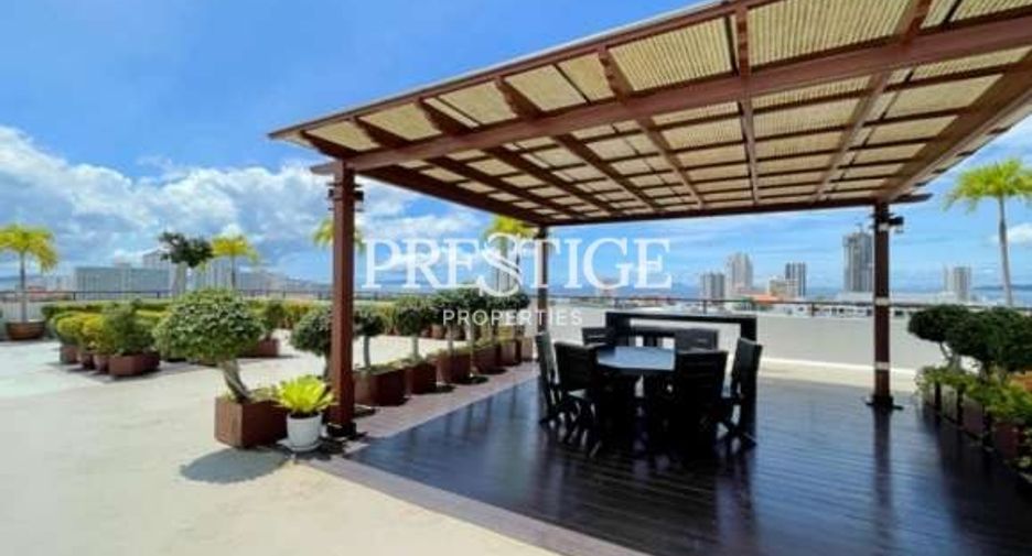 For rent 2 bedrooms condo in Bang Lamung, Chonburi