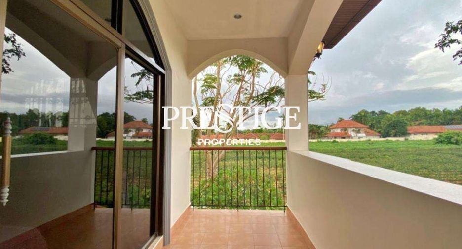 For rent 5 bedrooms house in Bang Lamung, Chonburi